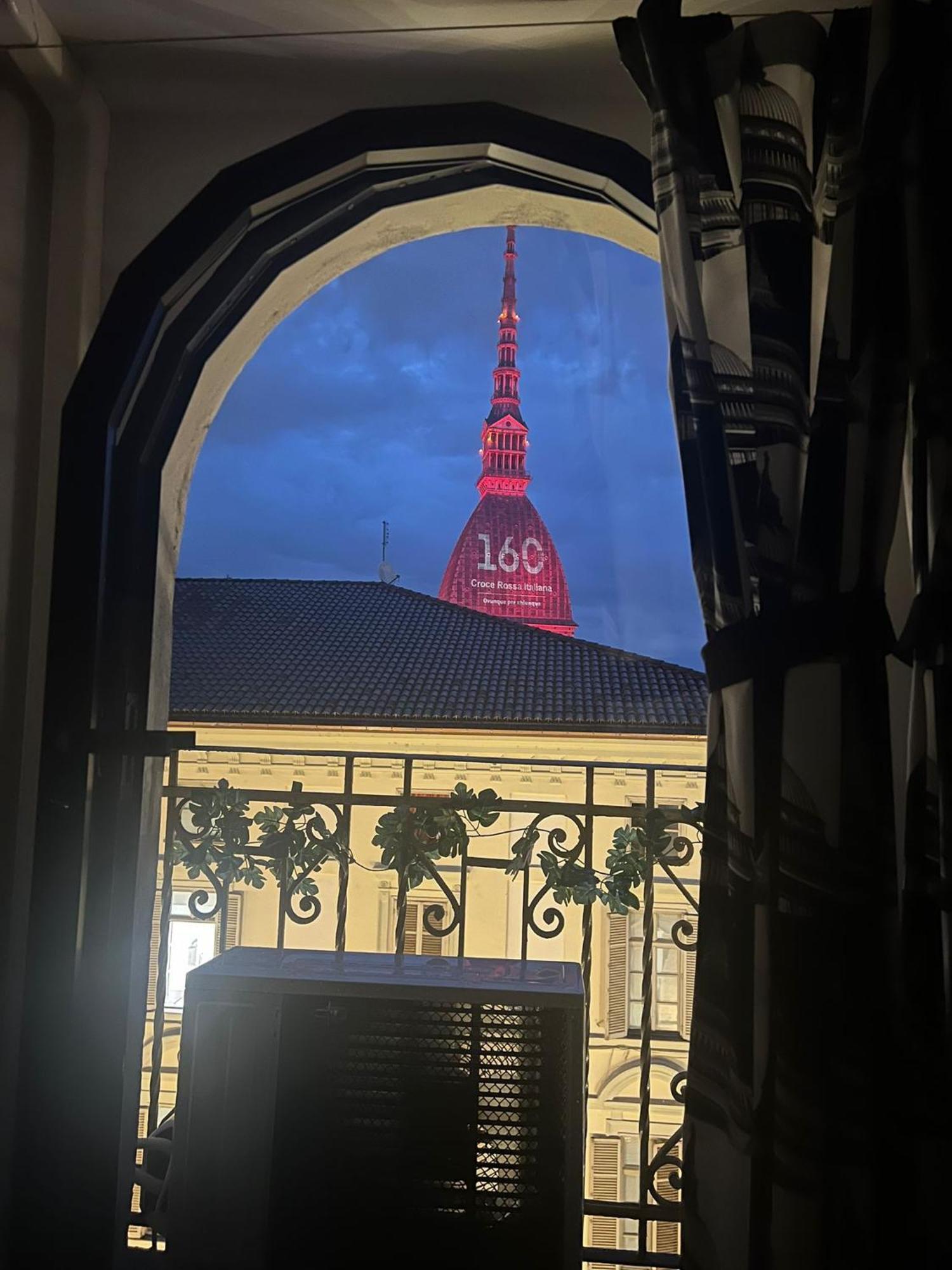 Historic Center Via Po Apartment トリノ エクステリア 写真